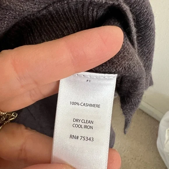 Cynthia Rowley Dusty purple Cowl Neck 100% Cashmere Oversized Sweater Medium - Picture 4 of 4